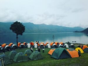 Pengalaman Mendaki Gunung untuk Pemula: Panduan Lengkap Menuju Puncak Impian