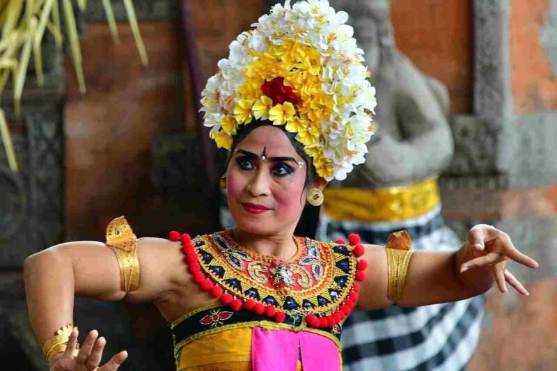 Indonesia: Permadani Budaya yang Tak Ada Duanya