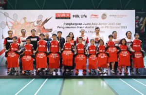 Tentu, mari kita susun artikel informatif tentang manfaat bergabung dengan klub olahraga.