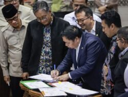Ekonomi Global di Persimpangan Jalan: Antara Optimisme Terukur dan Tantangan Mengintai